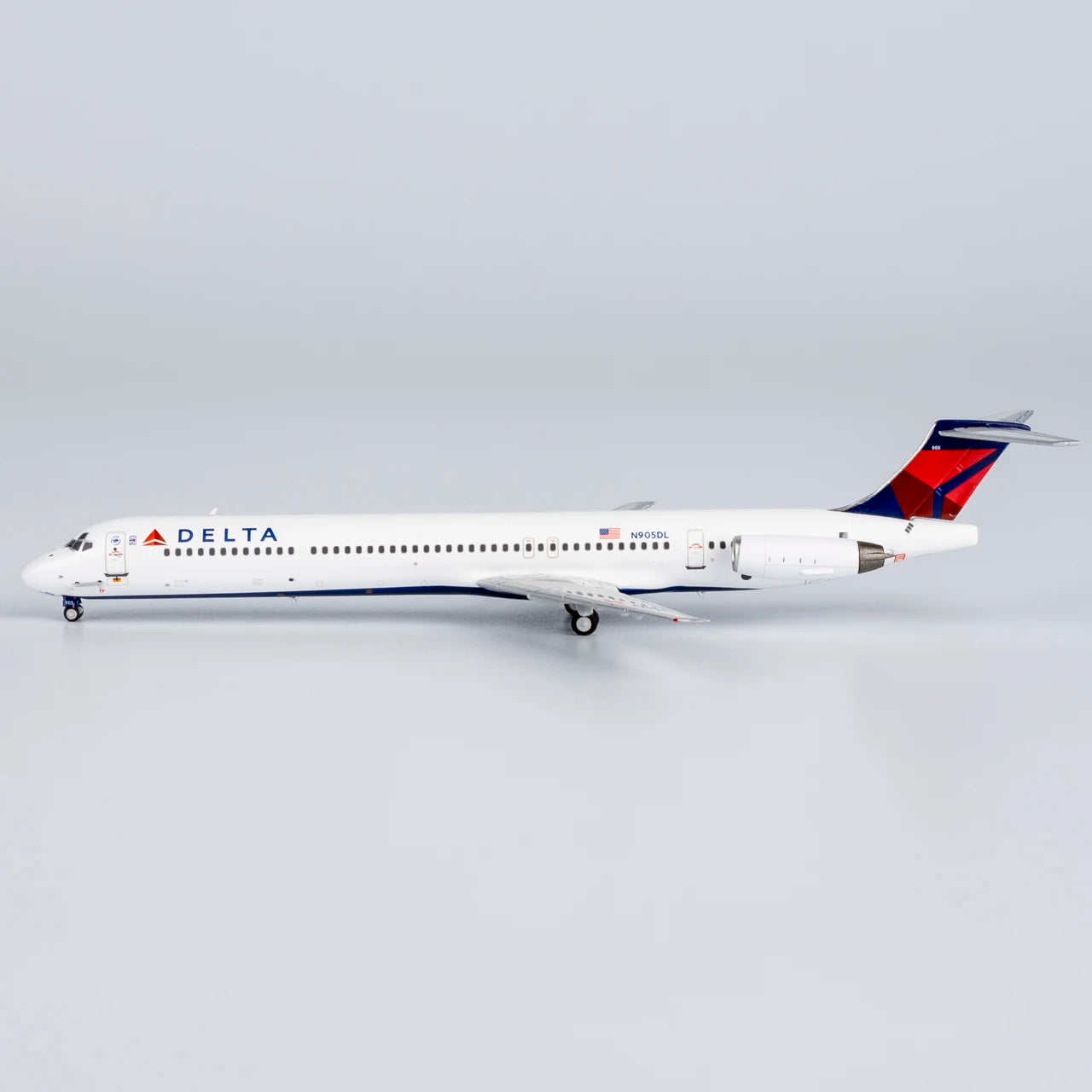 83013 Alloy Collectible Plane Gift NG Models 1:400 Delta Air Lines MCDONNELL Douglas MD-88 Diecast Aircraft Jet Model N905DL