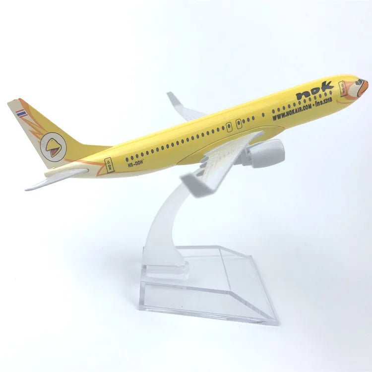 16CM Boeing B737 Aircraft 737 Series Scale Model Alloy Metal Diecast Airplane Toys for Boys Gift Collection Display