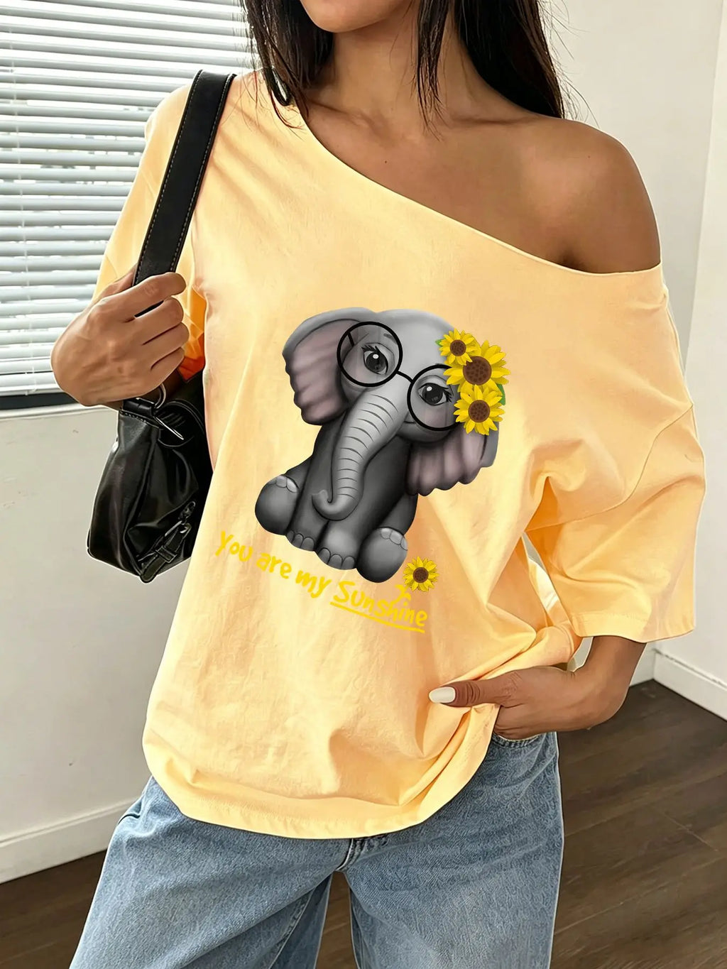 100% Cotton Plus Size Cute Elephant Sunflower Graphic Print Shoulder Loose Print T-Shirt Oversized Y2K Style Graphic Tees Wom