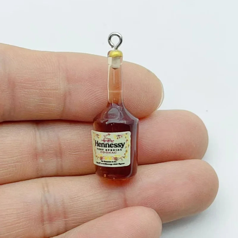 10Pcs Random Mixed Mini Liquor Bottle Resin Charms Simulation Drink Bottle Pendant DIY Handmade Jewelry Keychain Accessories